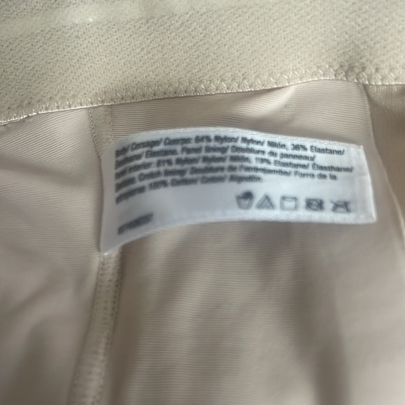 Flexees support shape wear size L, NWOT - Picture 6 of 6